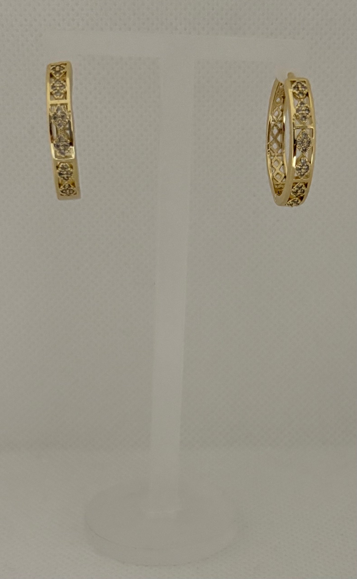 Huggies con Zirconia