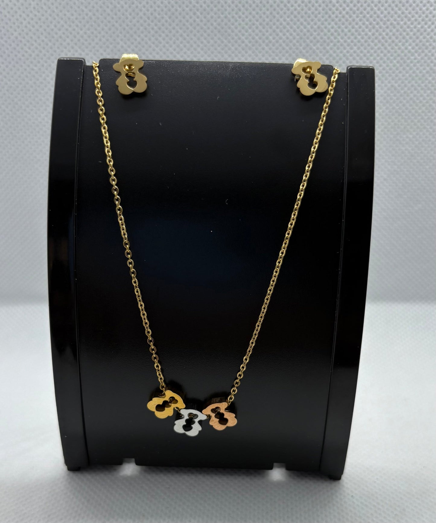 Juego de Cadena y Aretes de Oso